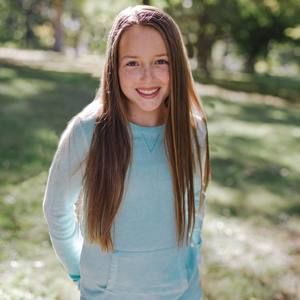 Meet your Posher, Julia